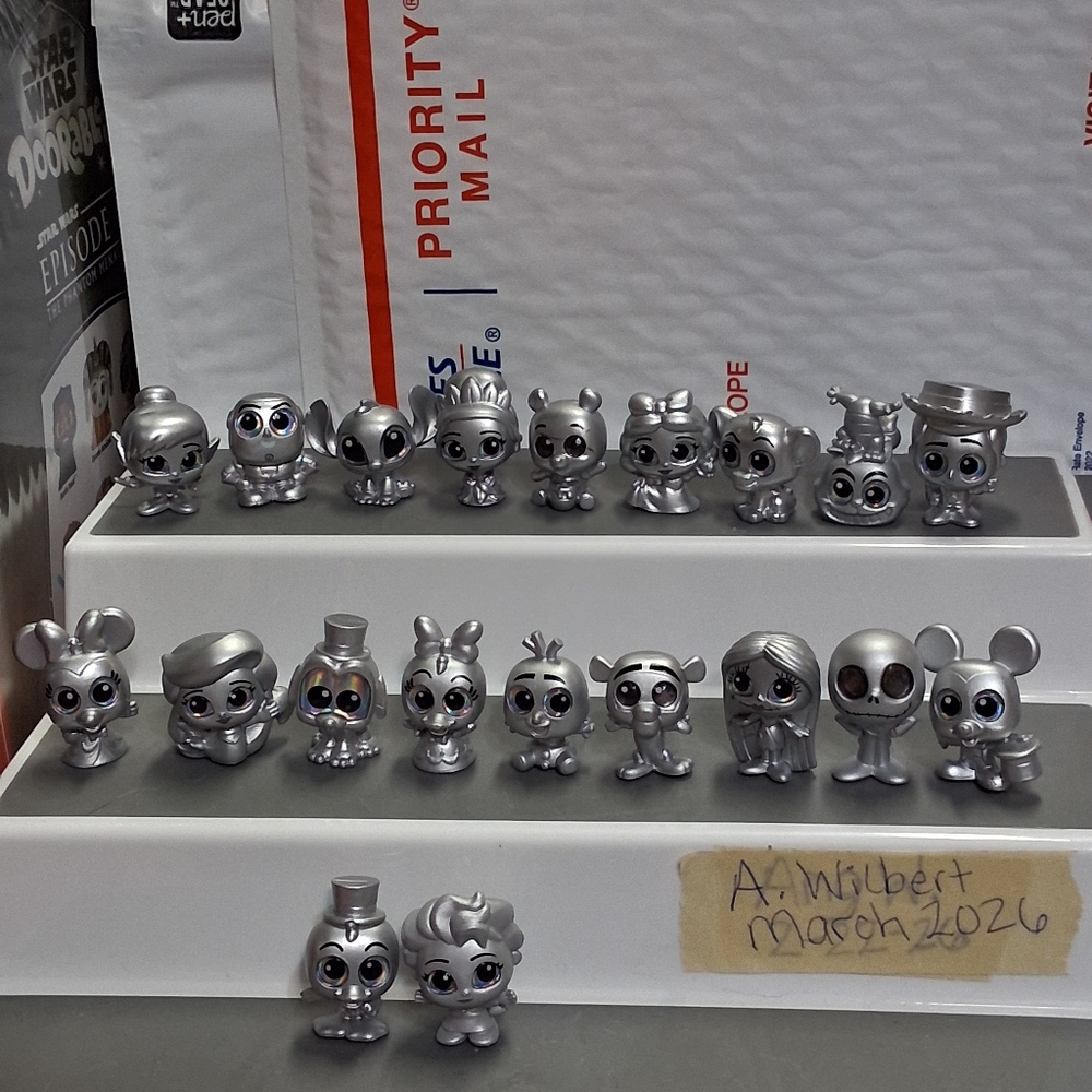 100th Anniversary Doorables Full 20 Piece Set